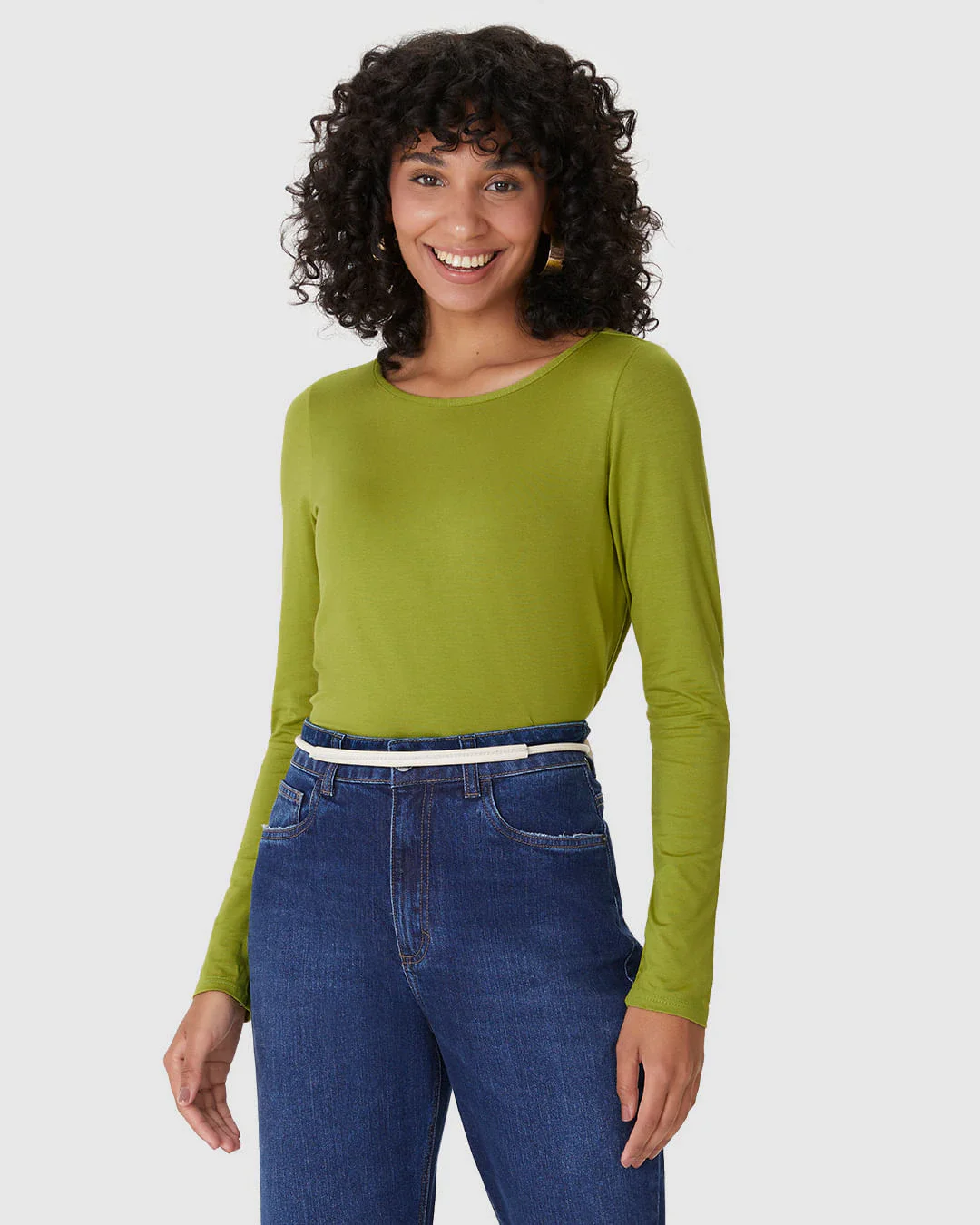 Blusa Básica Feminina Manga Longa Decote Canoa Em Viscose Stretch