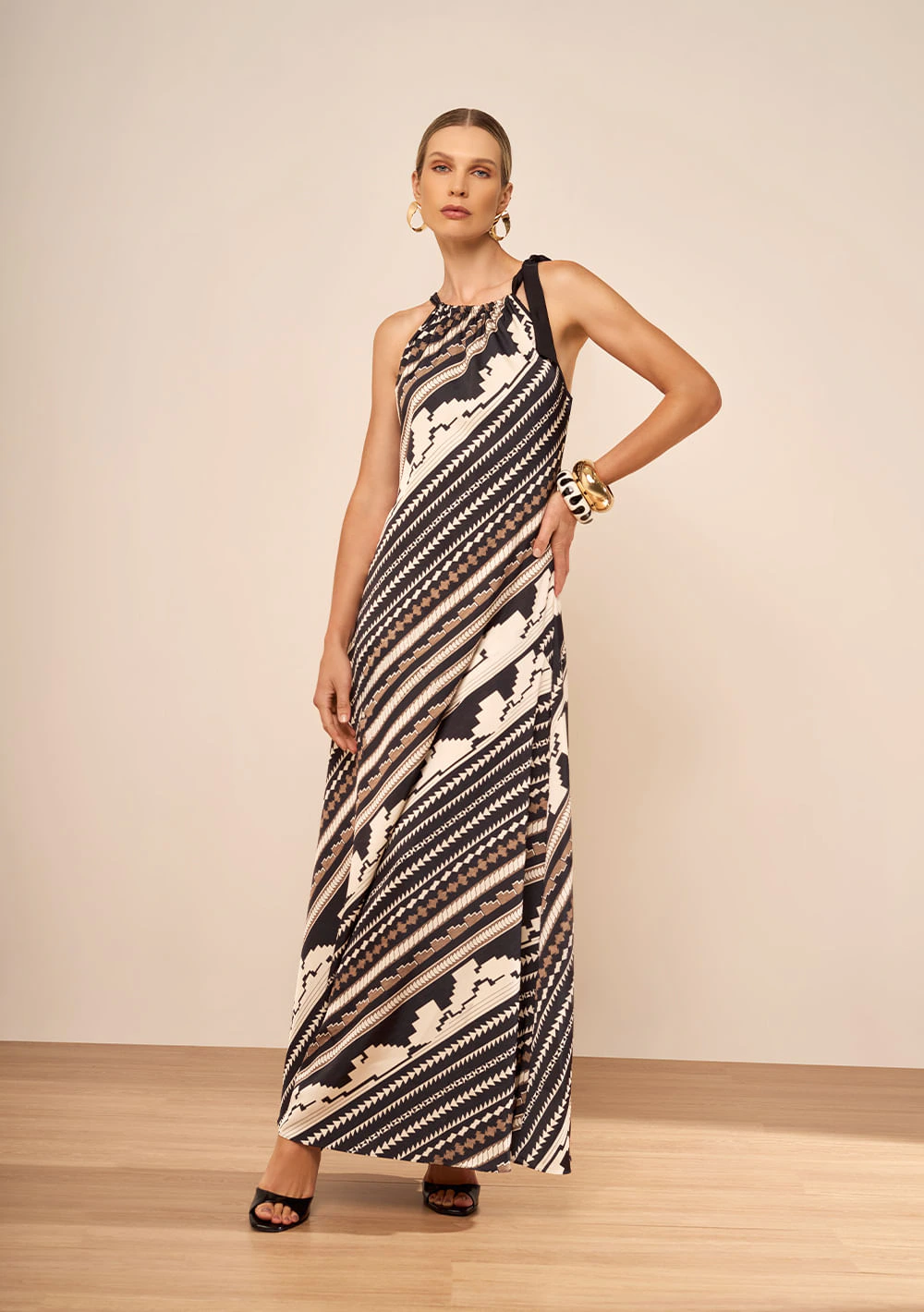 Vestido Gola Alta Longo Agave Preto/branco