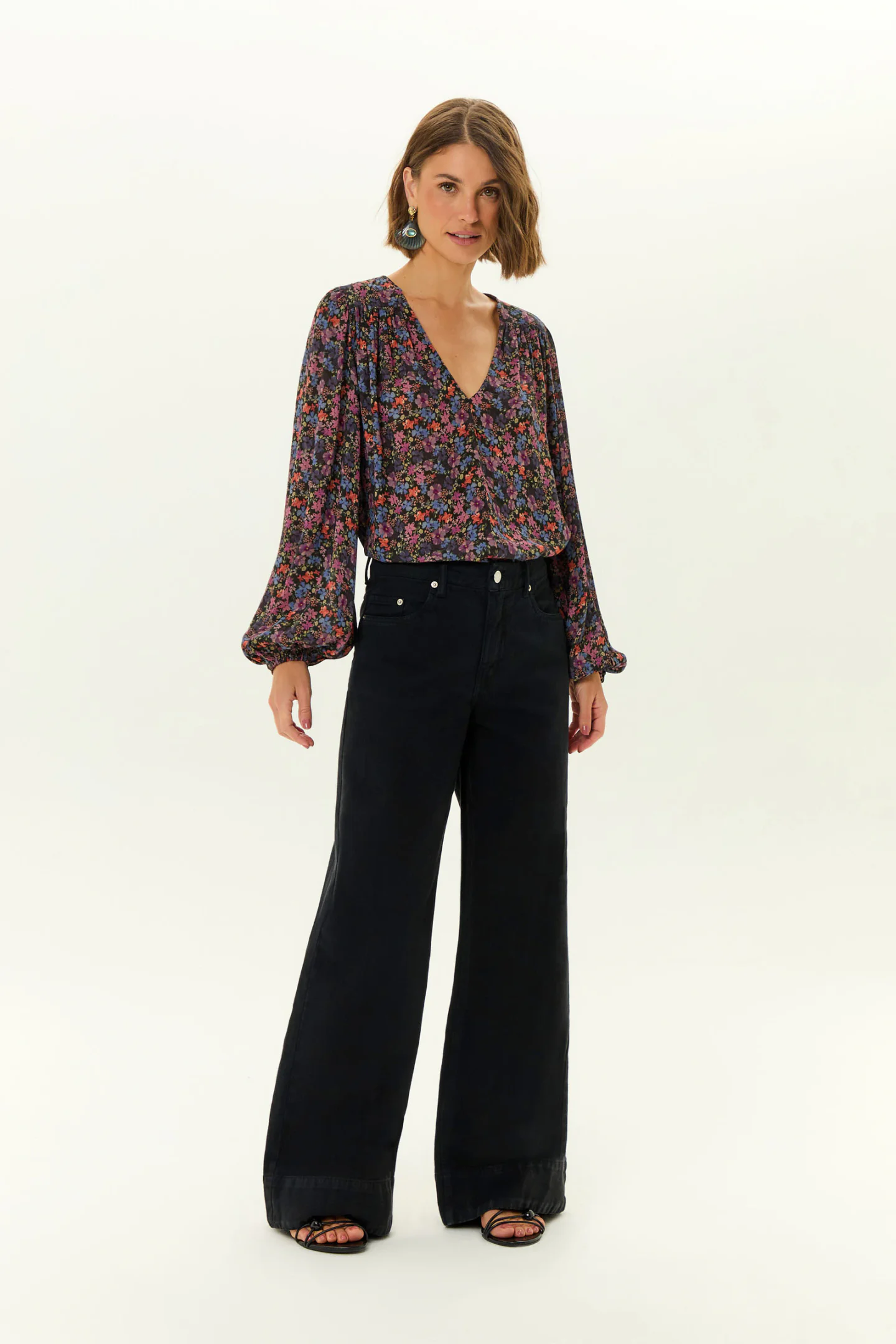Calça Sarja Wide Leg Barra Larga