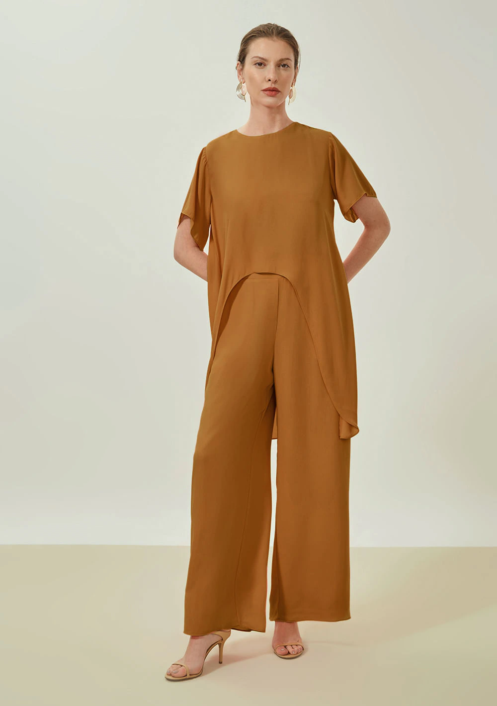 Calça Maria.Valentina Pantalona Alta Marrom