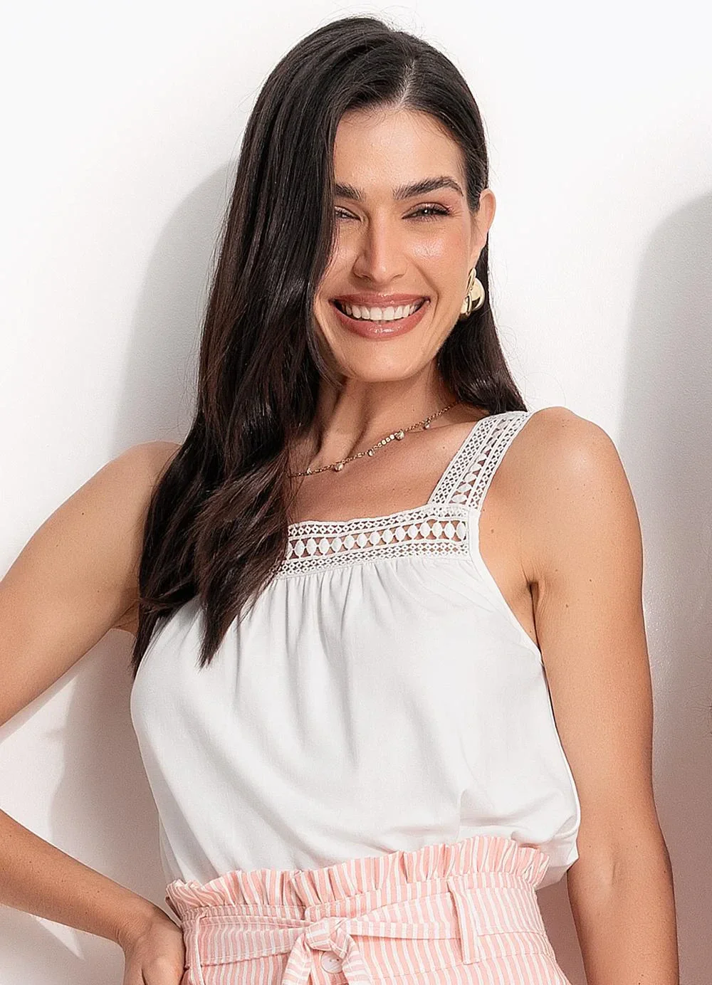 Quintess - Blusa Off White em Malha de Viscose