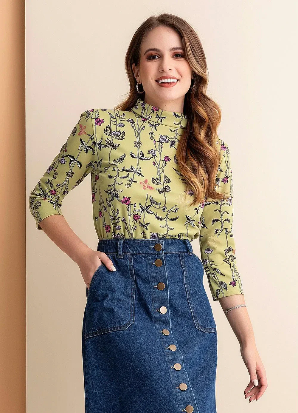 Rosalie - Blusa Floral Verde em Malha