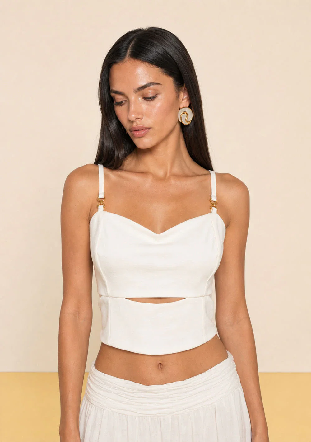 Top Zinco Decote Careca Alça Fina Off White