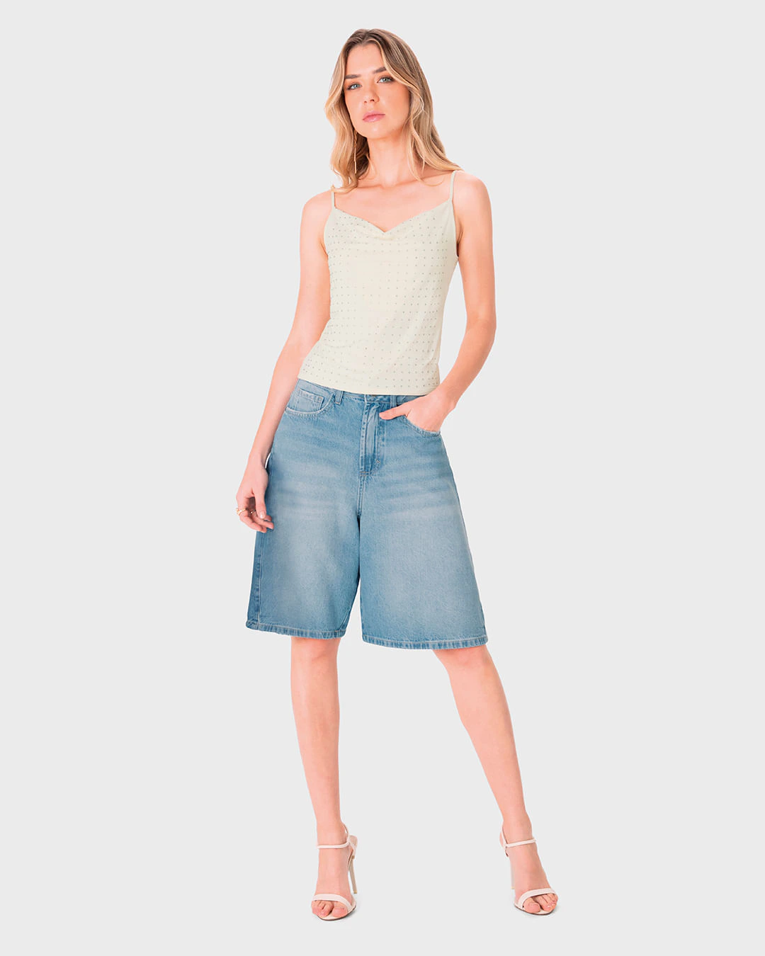 Regata Feminina Slim Aplique Termocolante Strass Malha Conforto Dry - ENFIM