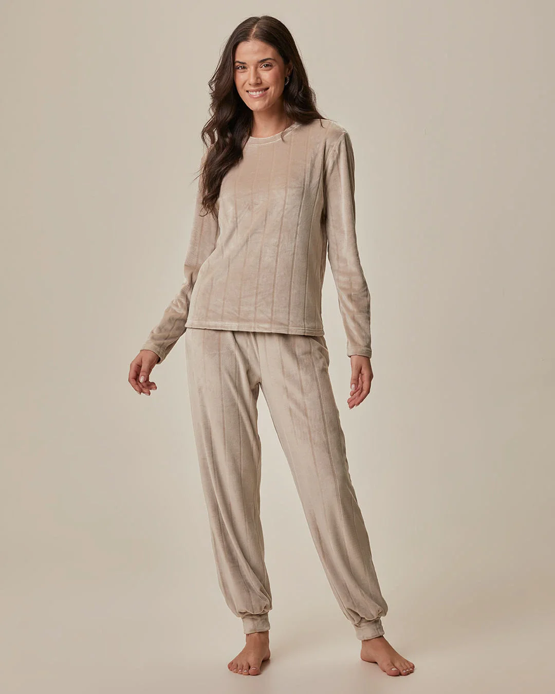 Pijama Longo Feminino Blusa Manga Longa E Calça Em Fleece Texturizado