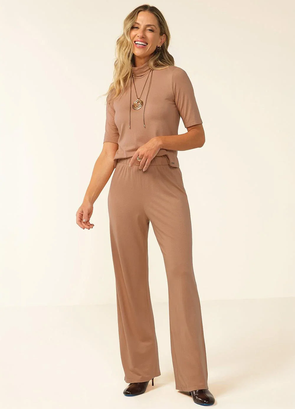 Marialícia - Conjunto Feminino Malha Crepe Marrom