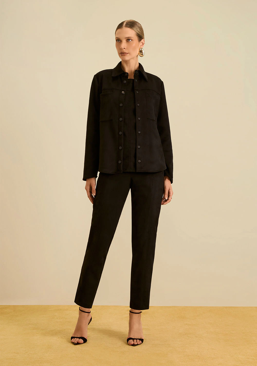 Camisa Maria.Valentina Solta Gola Tradicional Manga Longa Padrão Preto