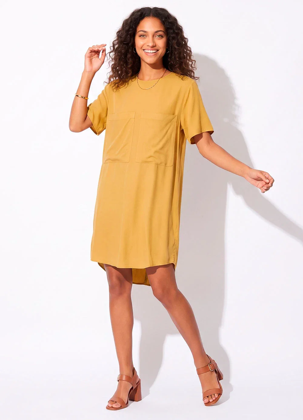 Colcci - Vestido Curto de Viscose Bege