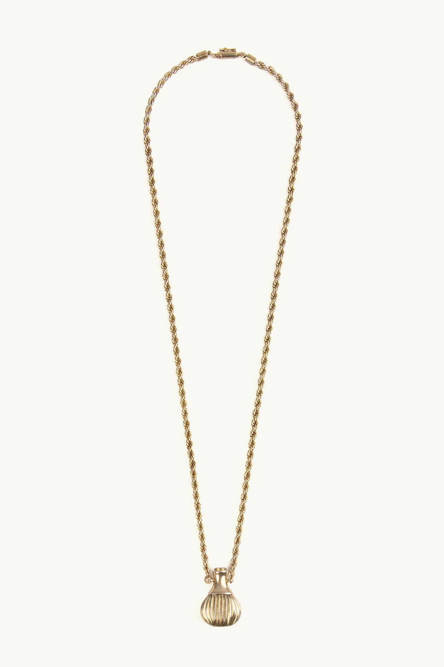 Colar Shape Oval
