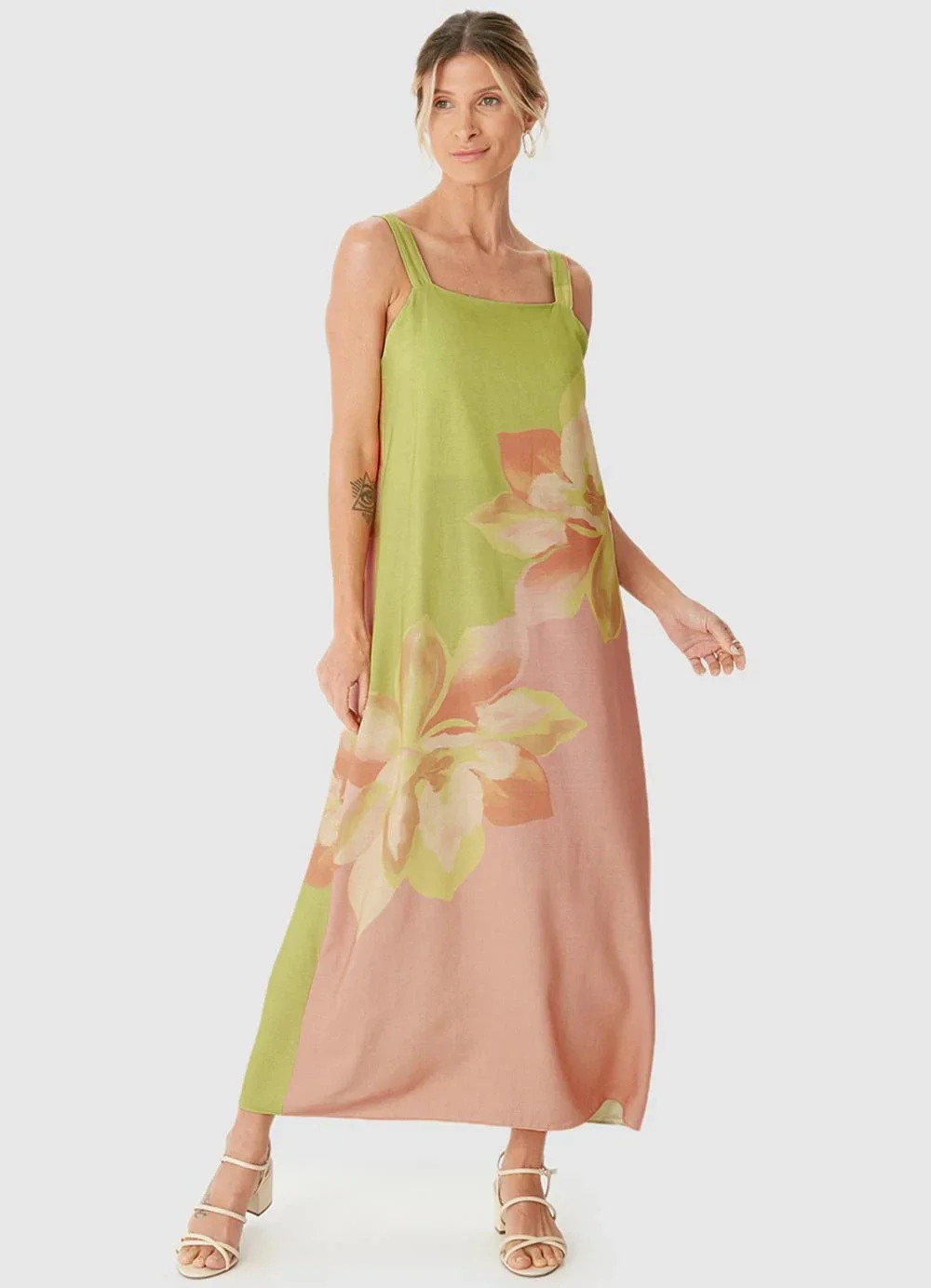Malwee - Vestido Evasê Mídi Tropical Verde