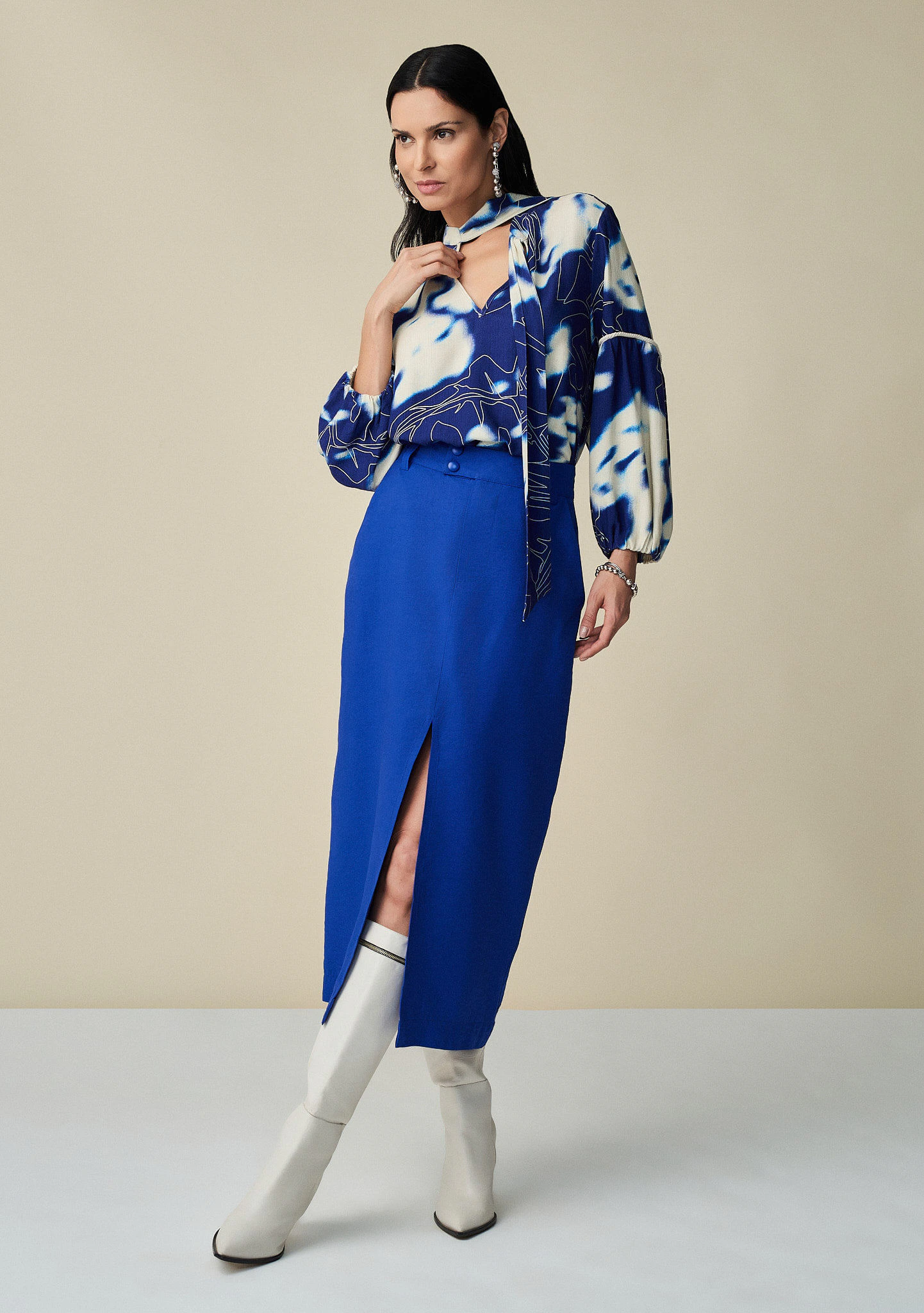 Saia Maria.Valentina Midi Reta Abertura Frente Azul