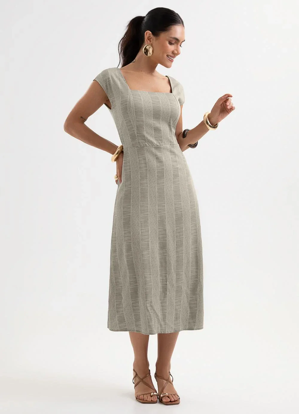 Cativa - Vestido Midi em Viscose Cinza
