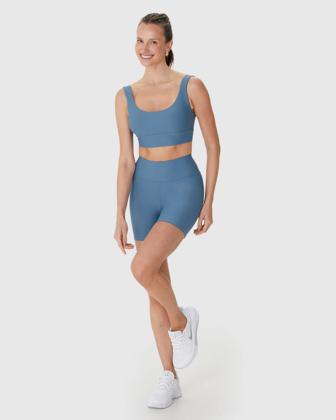Shorts Esportivo Feminino Bolso Costas Em Malha Dry E Proteção UV50+ Malwee Active