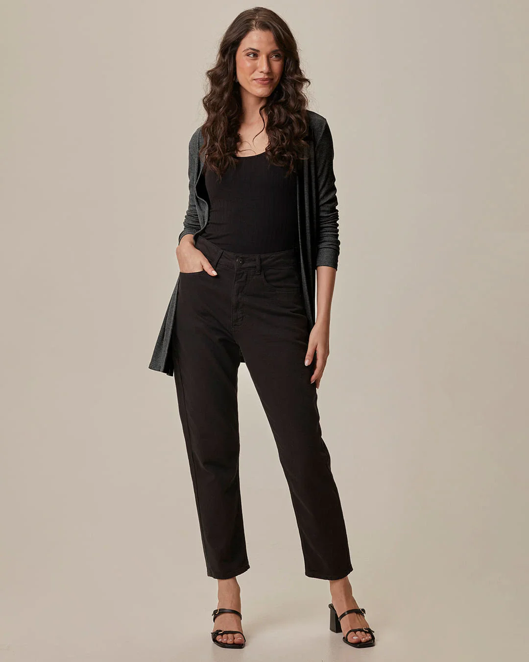 Cardigan Feminino Manga Longa Em Malha Canelada De Viscose