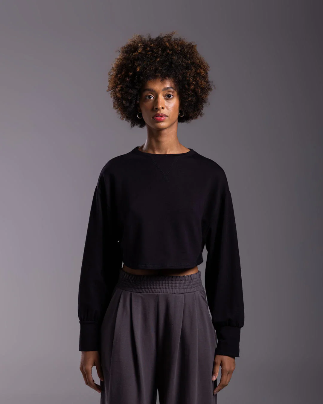 Blusão Cropped Moletom Stretch Tech Noliquid Feminino - BASICAMENTE